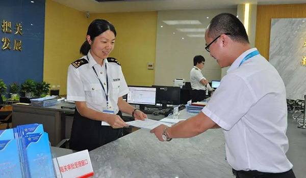 快件報關(guān)與一般貿(mào)易報關(guān)有什么區(qū)別？